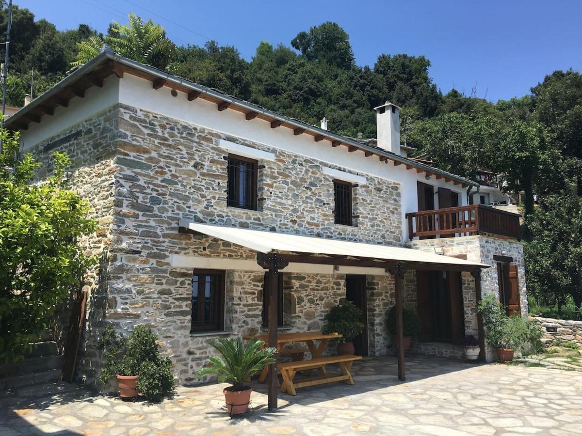 Zoes House Holiday home *